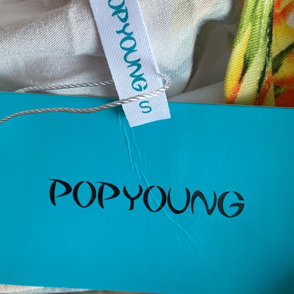 Short sleeve dress - Picture 3 of 3